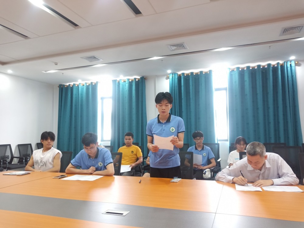 加强沟通、增进了解，提高教学质量——机电工程学院召开2021-2022学年第2学期教学工作师生代表座谈会
